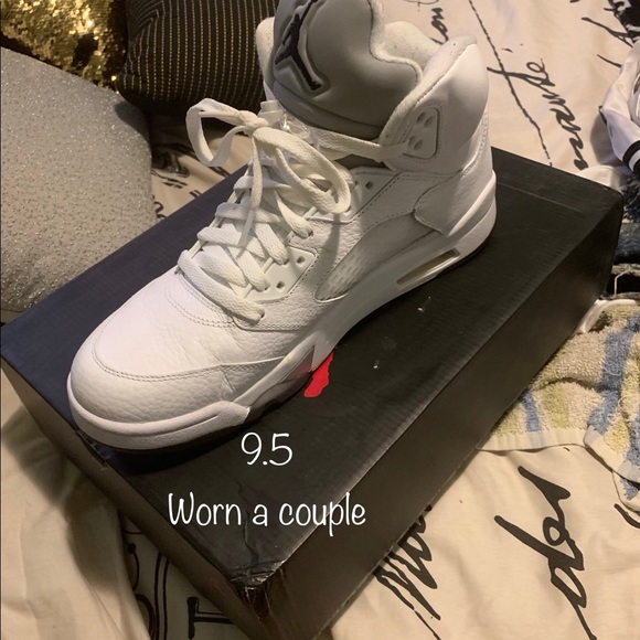 Jordan’s - Picture 3 of 3